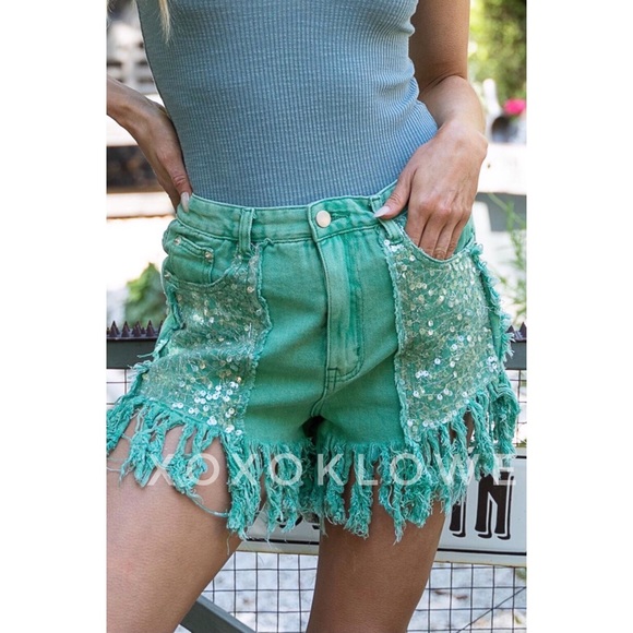 POL Barbie Pink Sequin Sparkle Bling Fringe Shorts - Picture 13 of 14